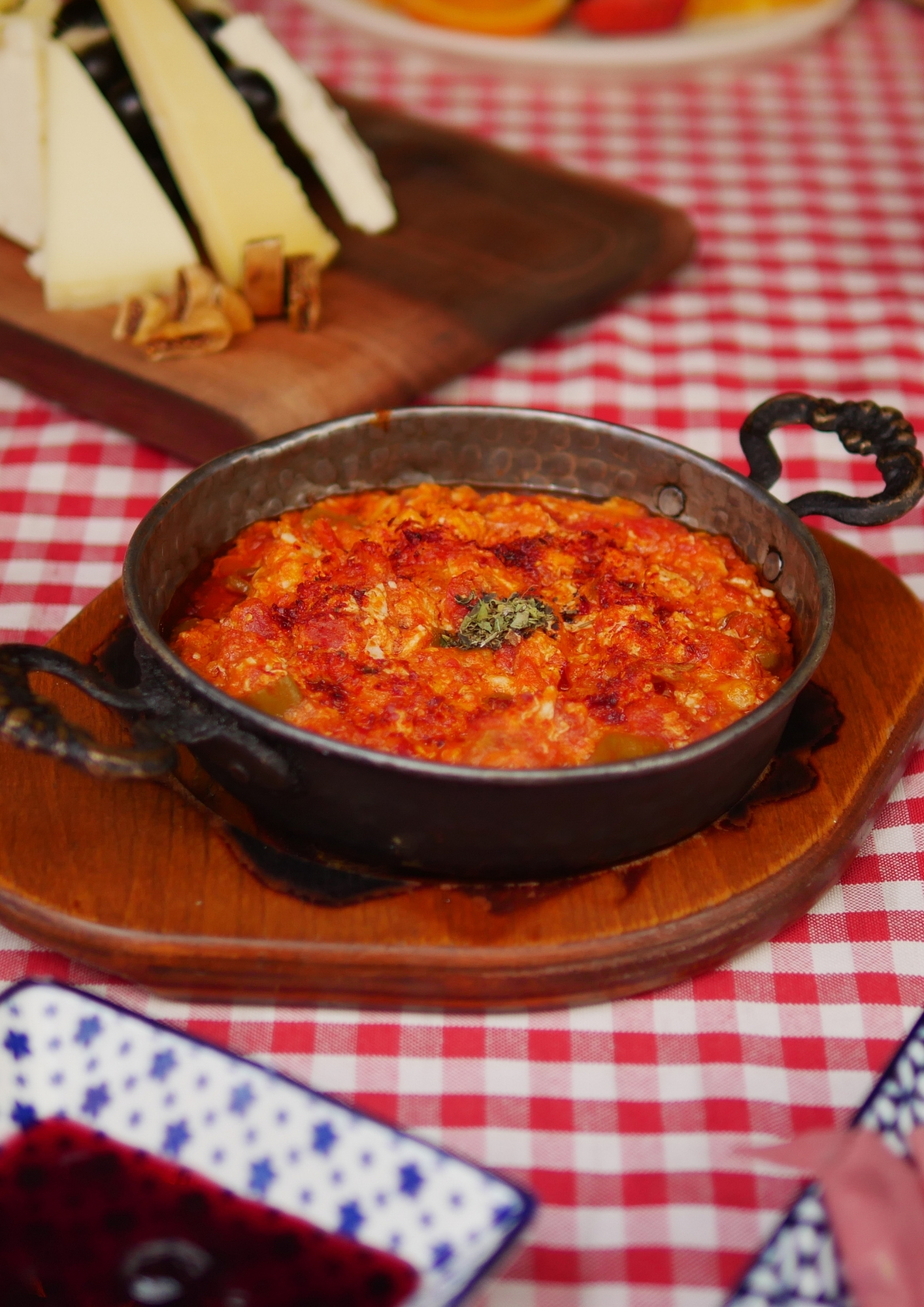 KYMALI MENEMEN